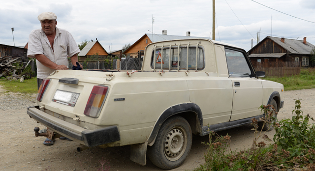 Пикапер трахает в машине