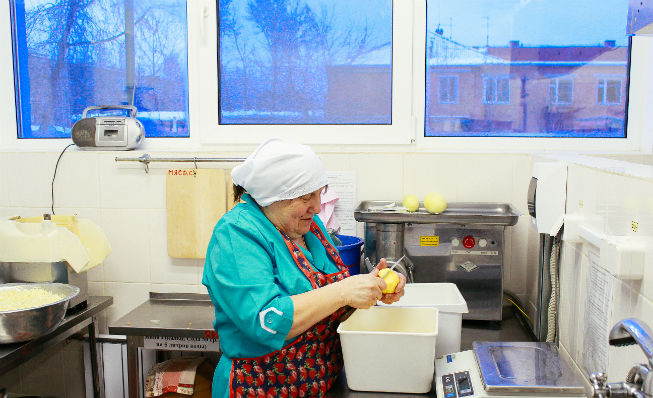 требуется повар в детский сад - Кыргызстан