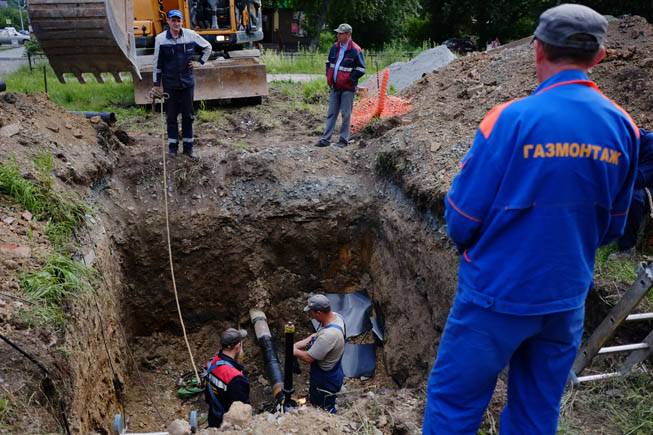 Горит стоп на газели