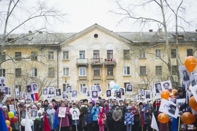 Фото бессмертного полка на красной площади