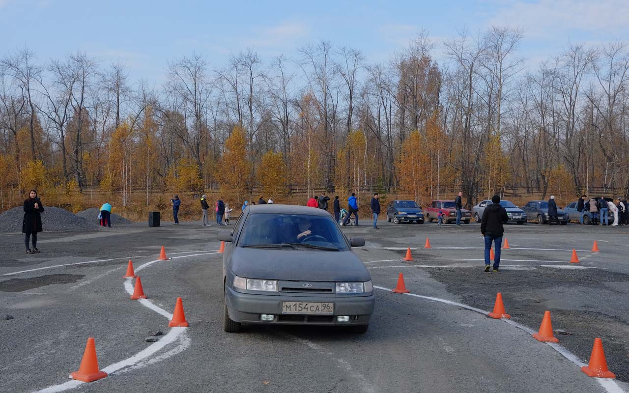 Городское автомобильное вождение