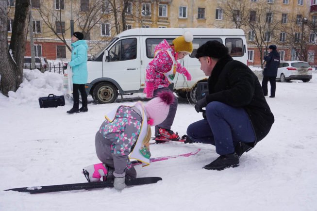 Картинка лыжи для детей в детском саду