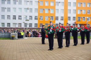 В Ревде День Победы начали праздновать на СУМЗе С каши, военных песен