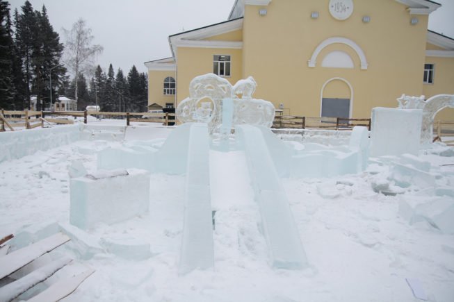 Ледяной городок в кемерово фото