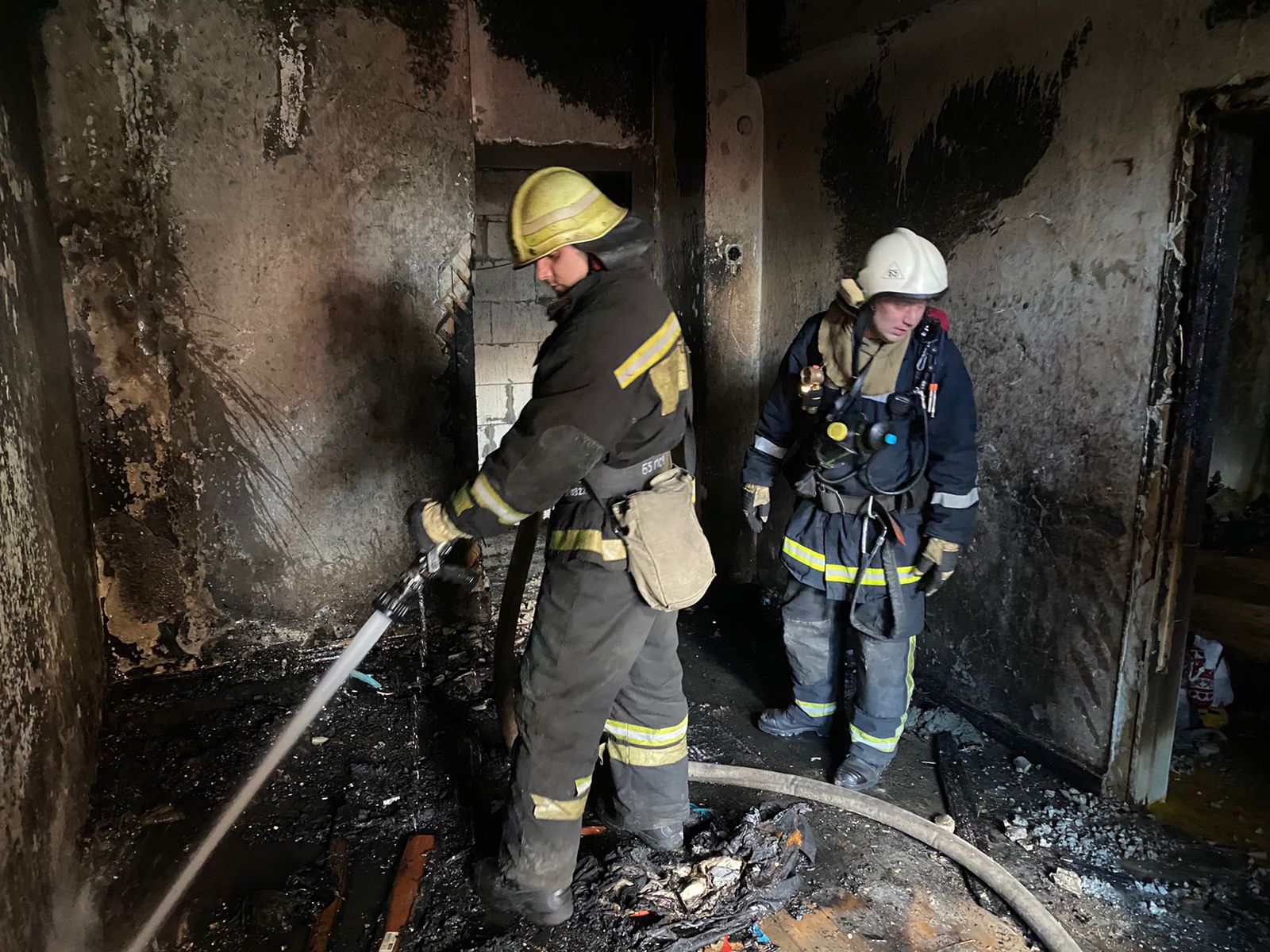 Горит галицкого. Горит галицкого. Пожар в ревде вчера. Горит галицкого. Горит галицкого.