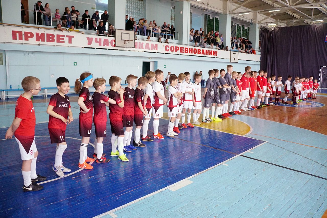 мини футбол соревнования 2024. мини футбол. локомотив ишим. женский мини футбол. фк прибой тюмень.