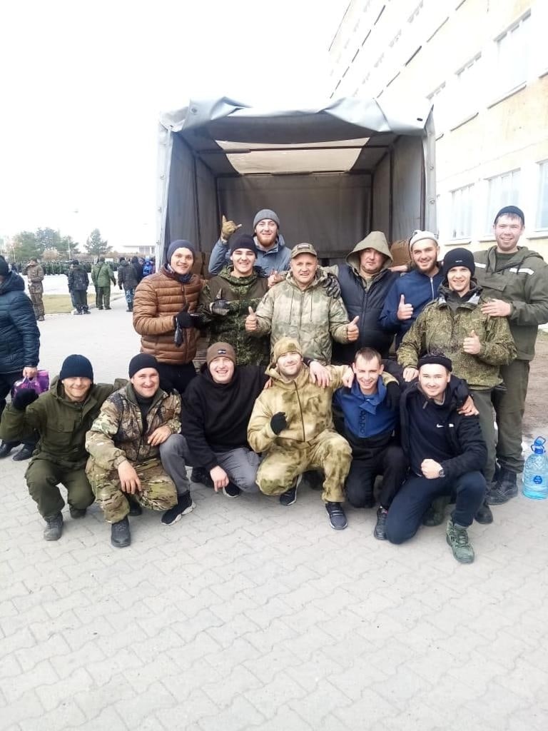 В Ревде собирают благотворительную помощь мобилизованным горожанам |  02.10.2022 | Ревда - БезФормата