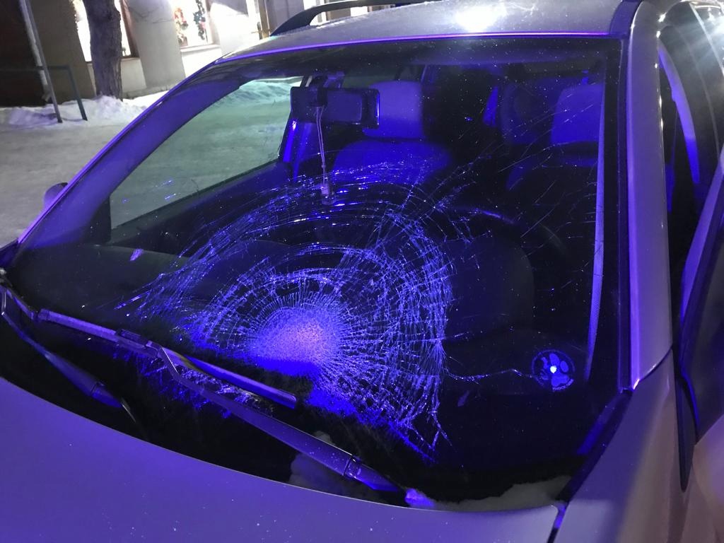 Возле МФЦ в Ревде сбили пешехода — Ревда-инфо.ру