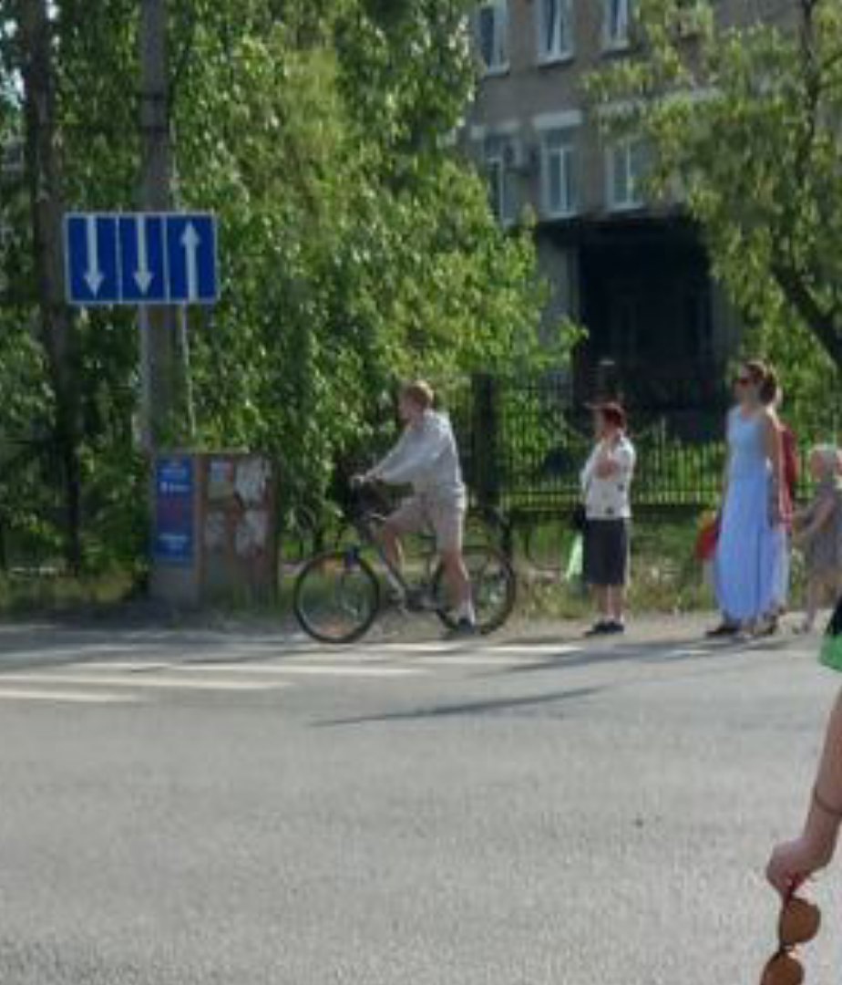 Школьник на велосипеде сбил женщину в центре Ревды. И скрылся —  Ревда-инфо.ру