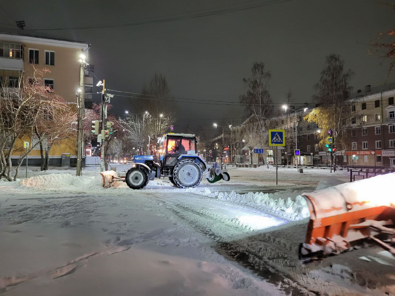 21 см — столько снега, по подсчетам синоптиков, выпало в Ревде 29-30  октября — Ревда-инфо.ру