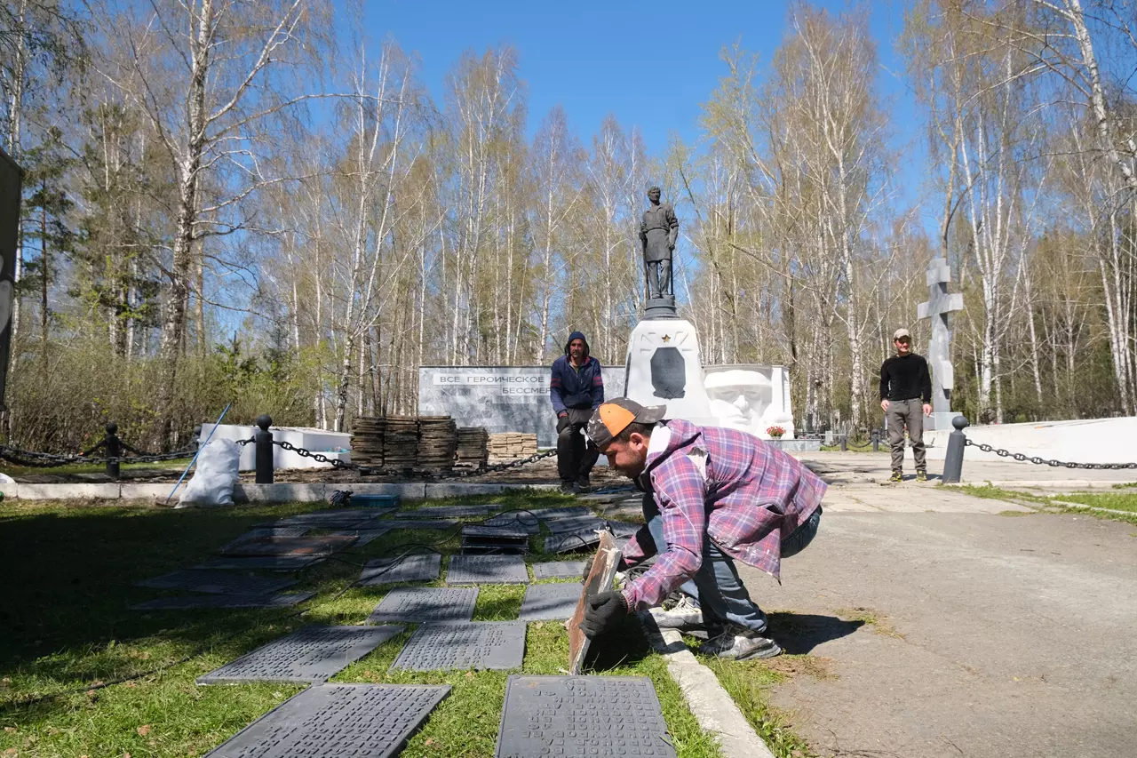 Началась реконструкция Мемориала Славы на ревдинском кладбище. Что там  поменяют? — Ревда-инфо.ру