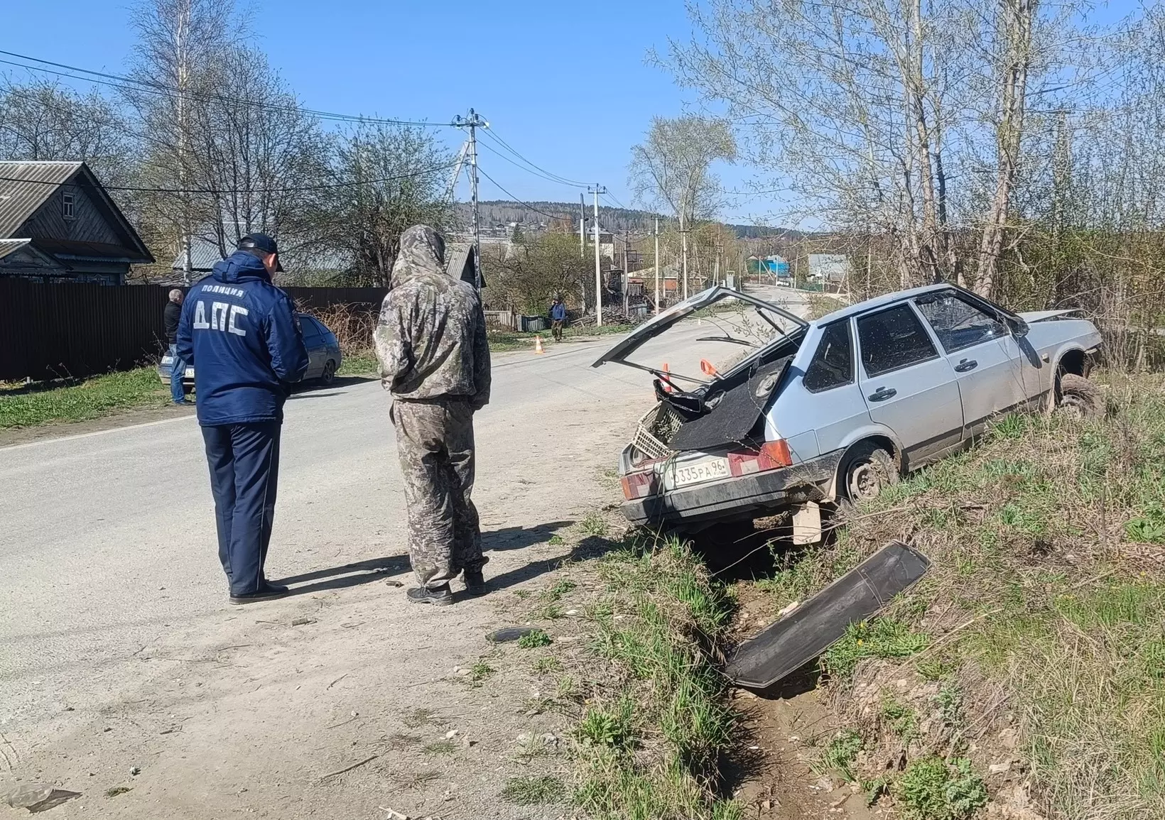 В Дегтярске в автоаварии пострадал 13-летний пассажир: машина перевернулась  — Ревда-инфо.ру